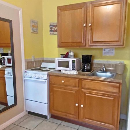 Bella Sirena Inn St. Pete Beach Zewnętrze zdjęcie