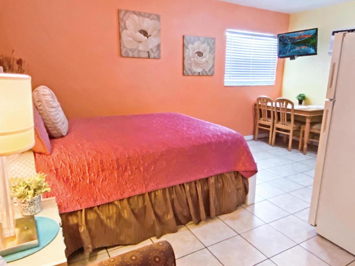 Bella Sirena Inn St. Pete Beach Zewnętrze zdjęcie